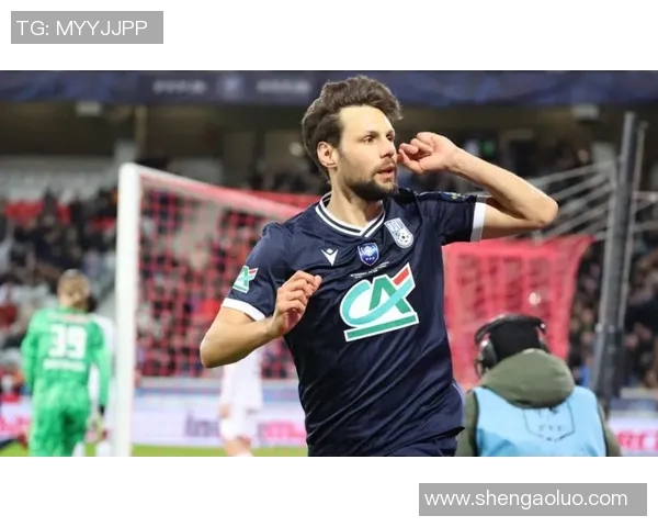 恩贾恩图首秀闪耀全场马尔基尼奥斯与恩里克共同赞扬新星崛起 恩贾恩图首秀闪耀全场马尔基尼奥斯与恩里克共同赞扬新星崛起